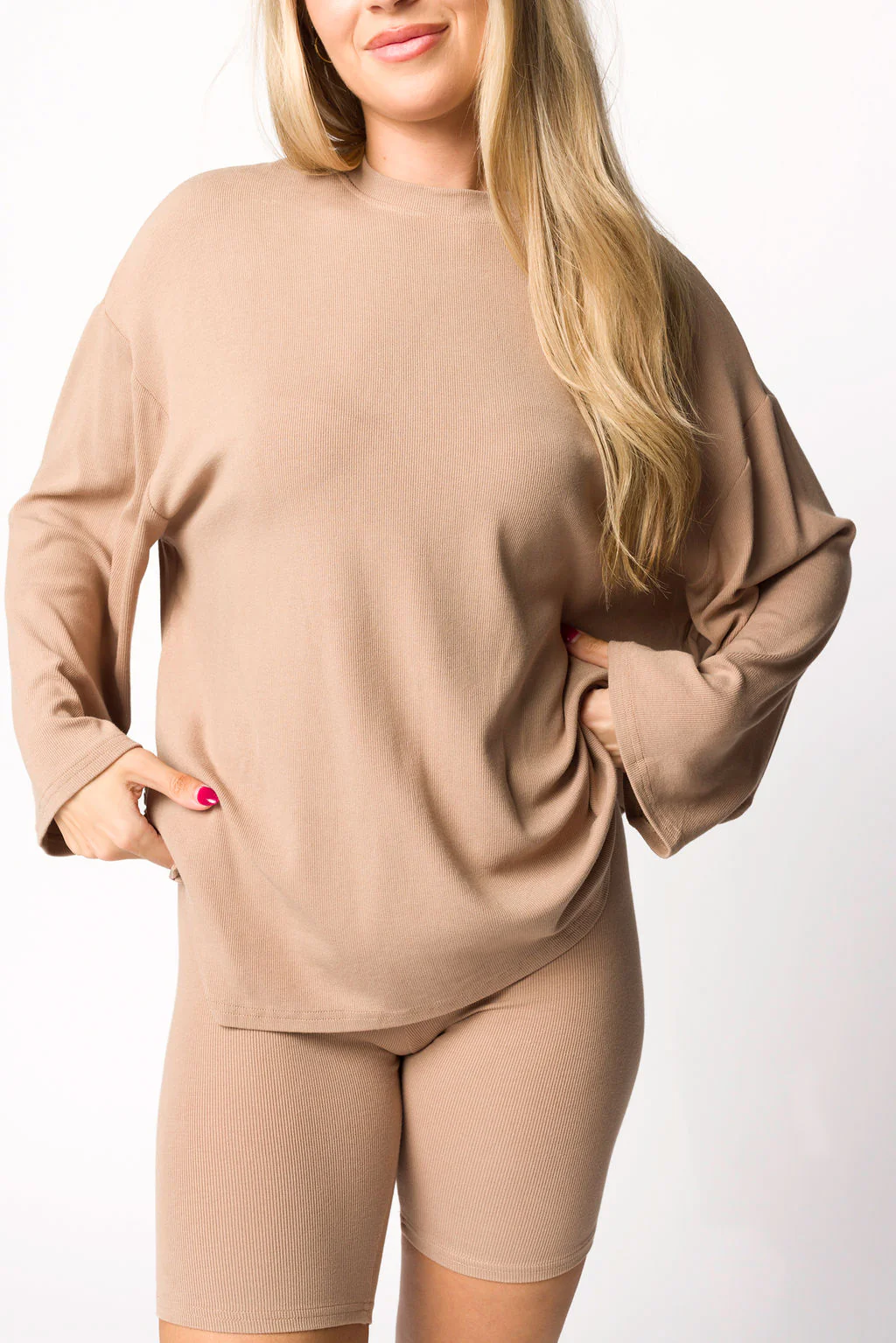 All Weekend Long Set - Long Sleeves - in Biscotti - Iieemm