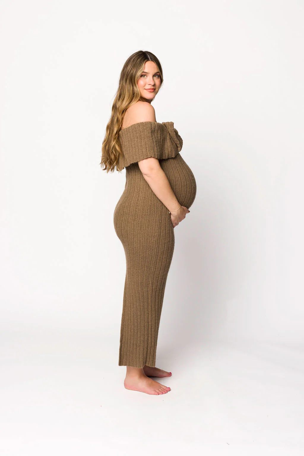 Aston Bow Front Maxi Sweater Dress in Brown - Iieemm