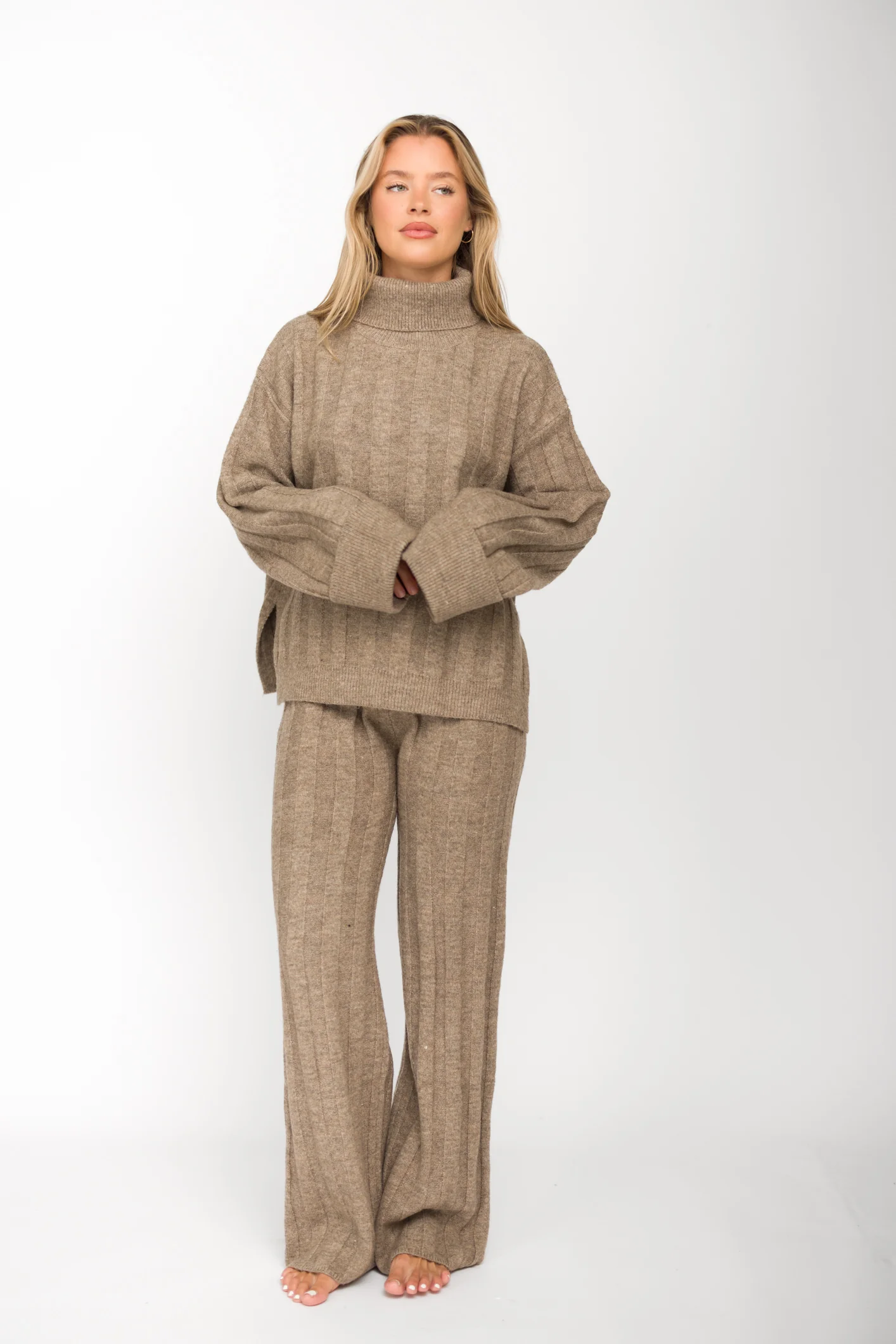 Kai Thick Ribbed Knit Two Piece Sweater Set in Taupe - Iieemm