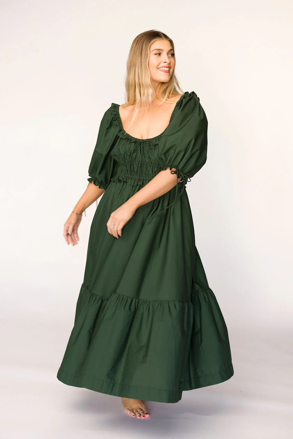 Crissy Ruched Midi Dress in Emerald Green - Bump Friendly - Iieemm