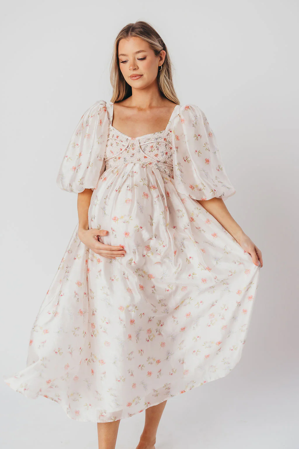 Harlow Maxi Dress in Tiny Pink Floral - Bump Friendly & Inclusive Sizing (S-3XL) - Iieemm