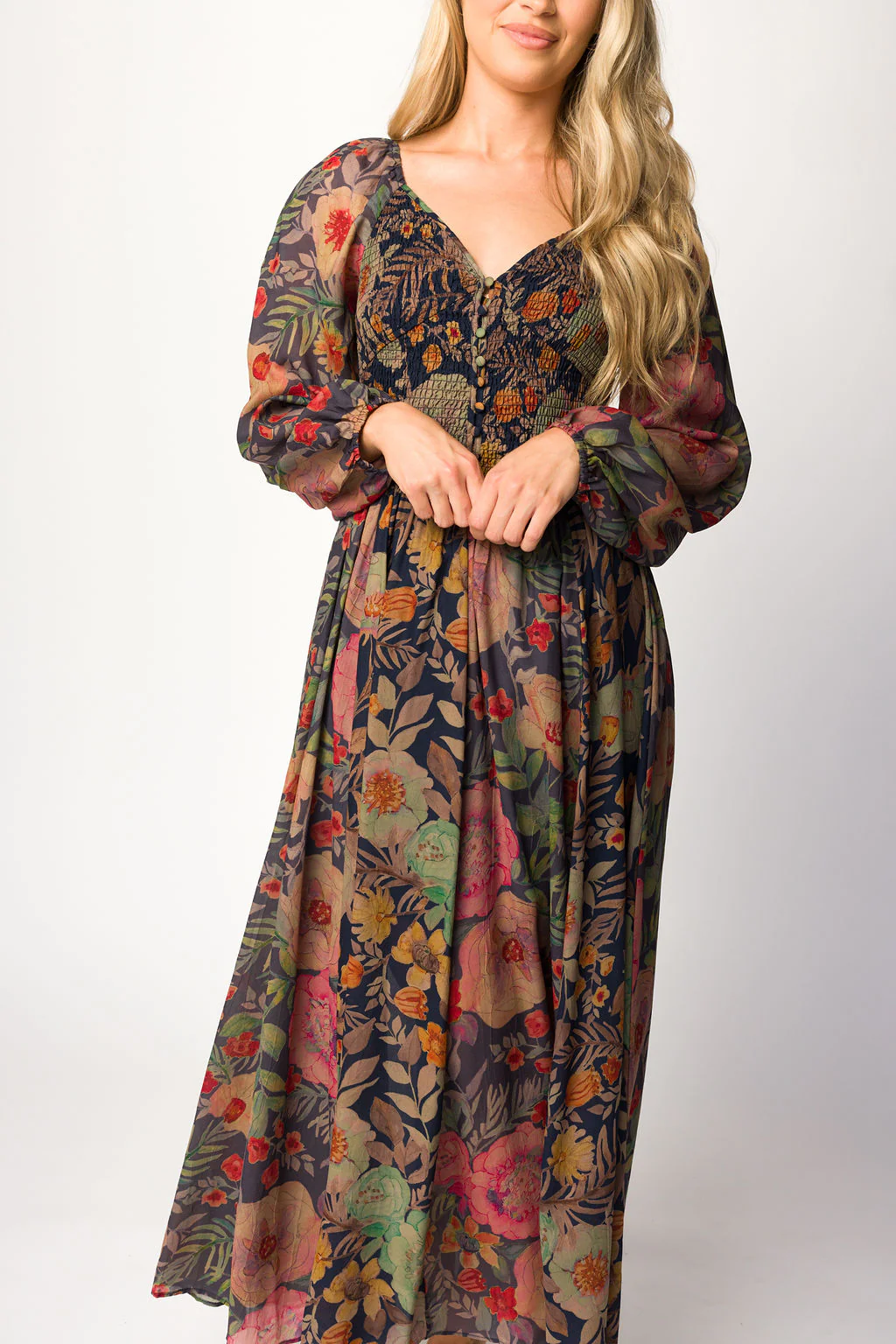 Steph Smocked Button-Front Maxi Dress in Midnight Floral - Iieemm