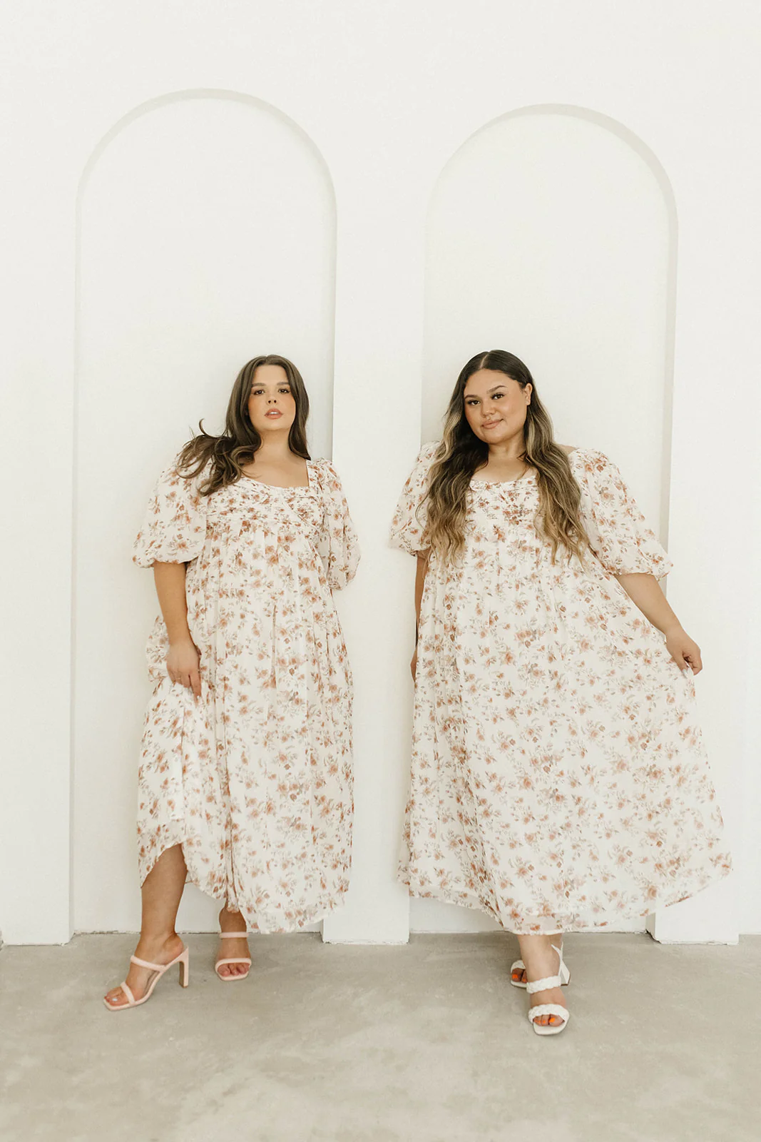 Harlow Maxi Dress in Ivory Floral - Bump Friendly & Inclusive Sizing (S-3XL) - Iieemm