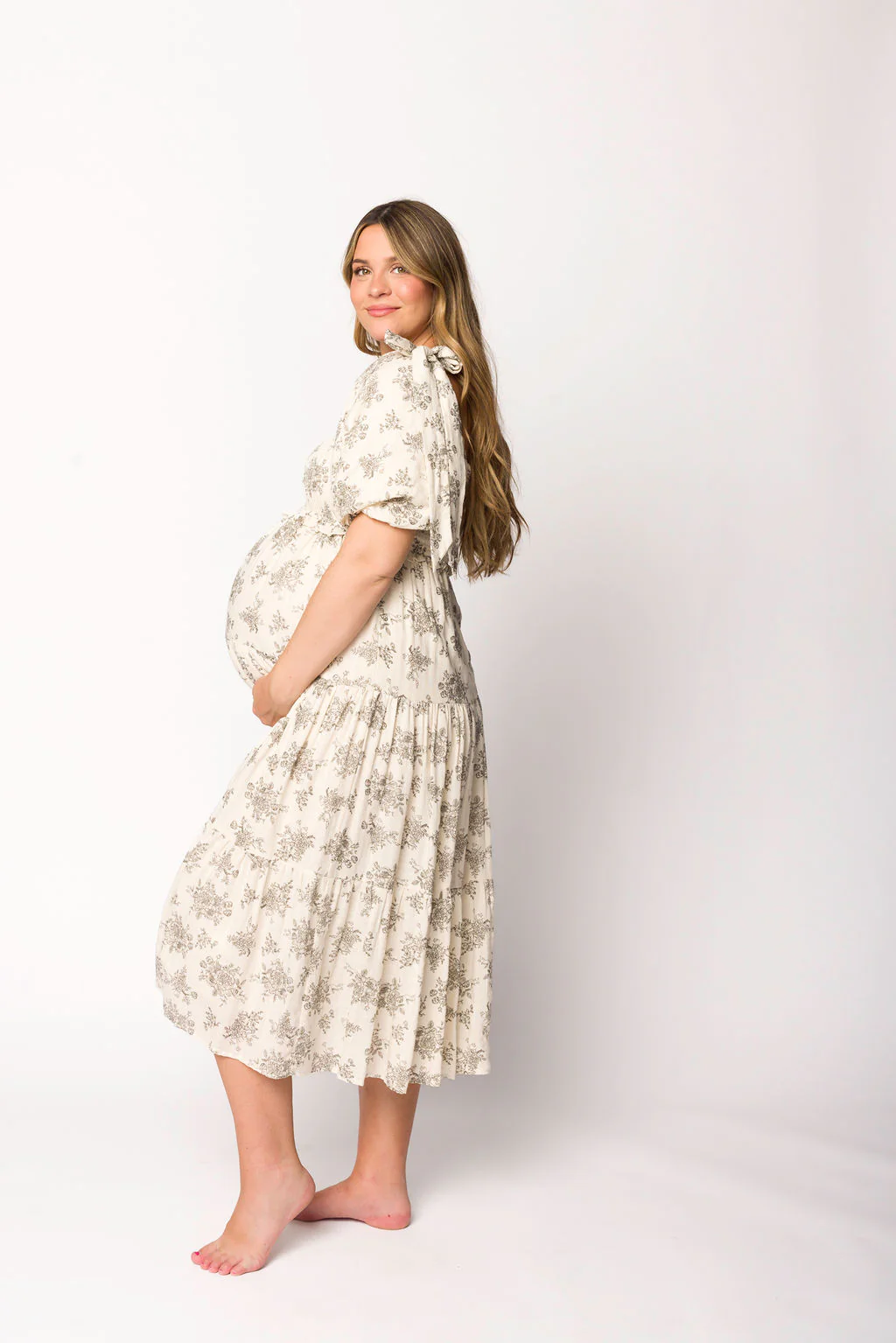 Elena Toile Print Smocked Midi Dress in Ivory - Iieemm