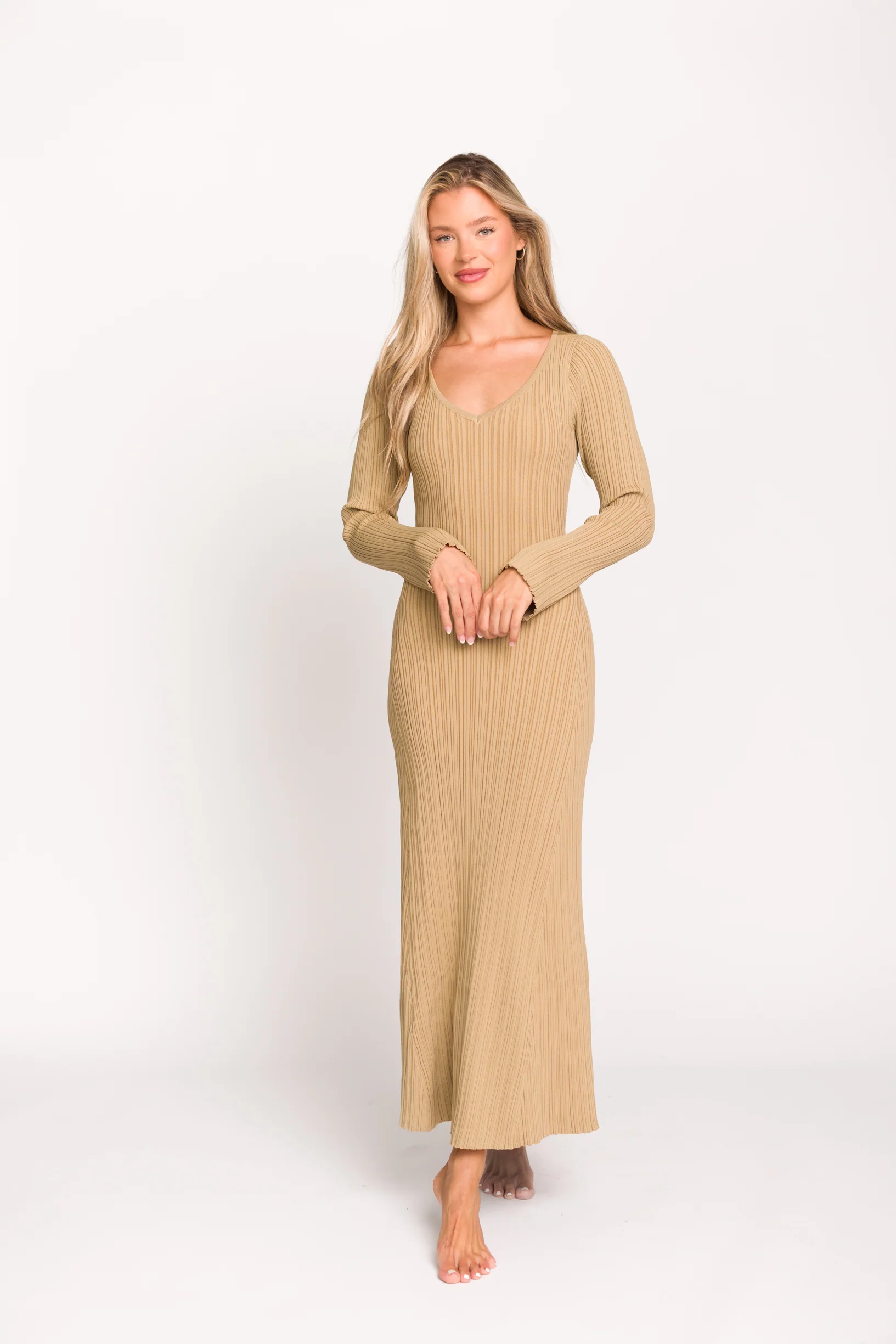 Keaton Knit Maxi Dress with V-Neckline in Beige - Iieemm