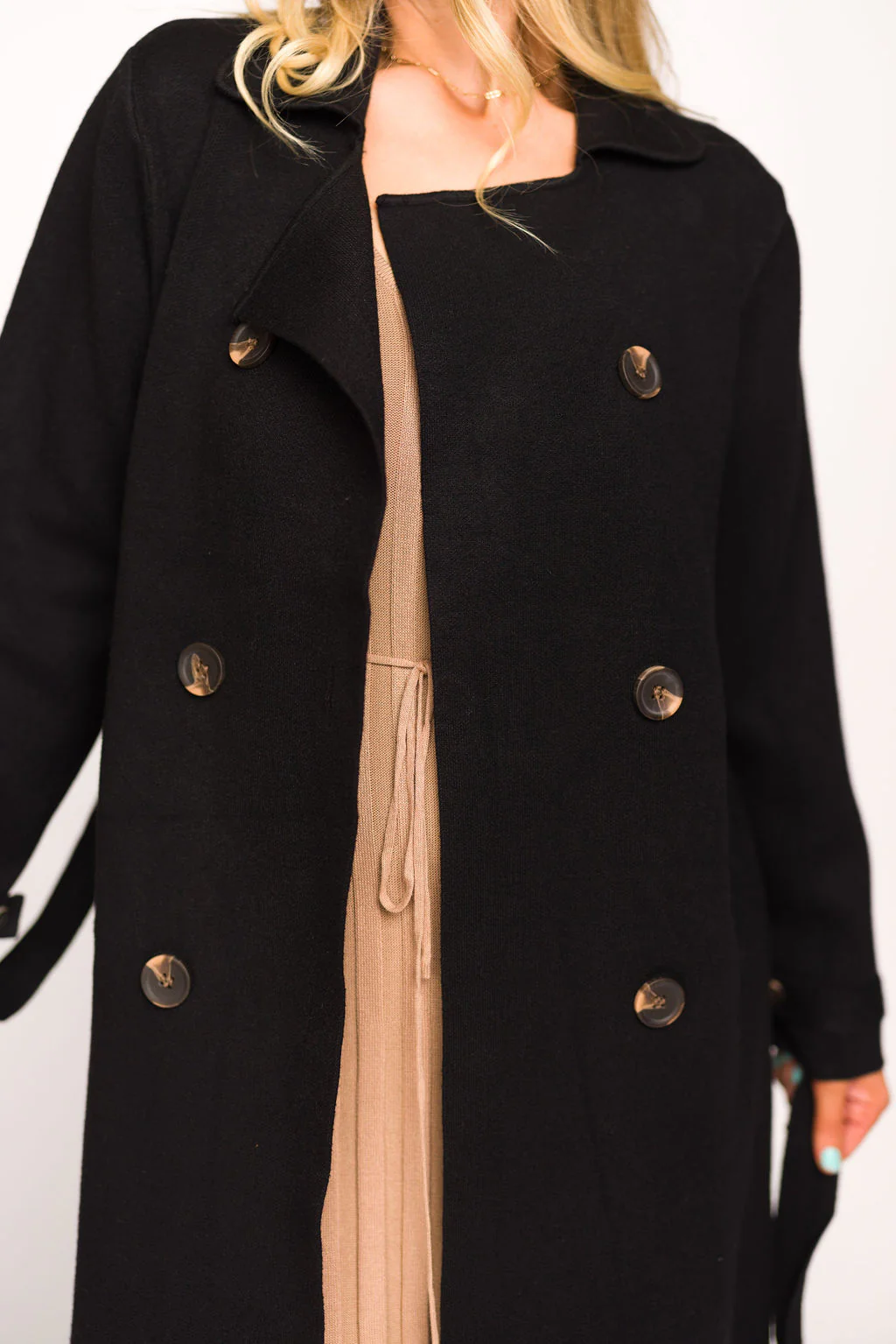Cadenza Cashmere-Blend Peacoat in Black *LUXURY ITEM* - Iieemm